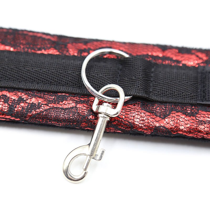 Set Accessori Fetish Ohmama in Velluto Rosso e Nero, Regolabile