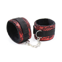 Thumbnail for Set Accessori Fetish Ohmama in Velluto Rosso e Nero, Regolabile