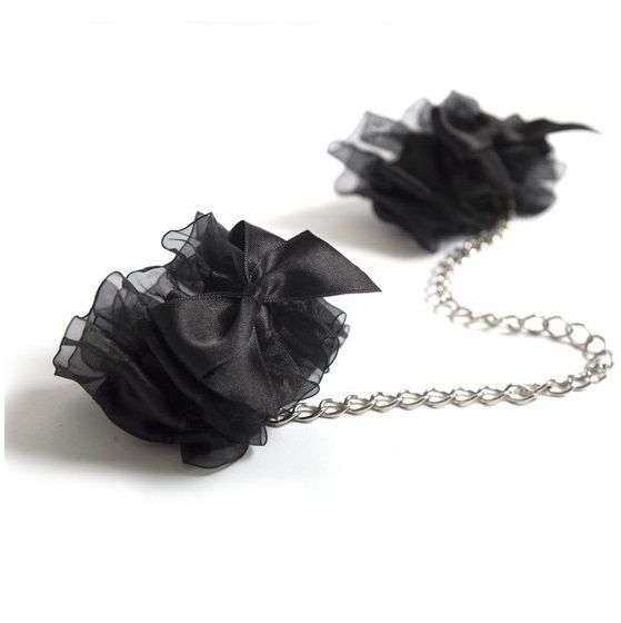 Polsini in organza e raso per seduzione e bondage raffinato